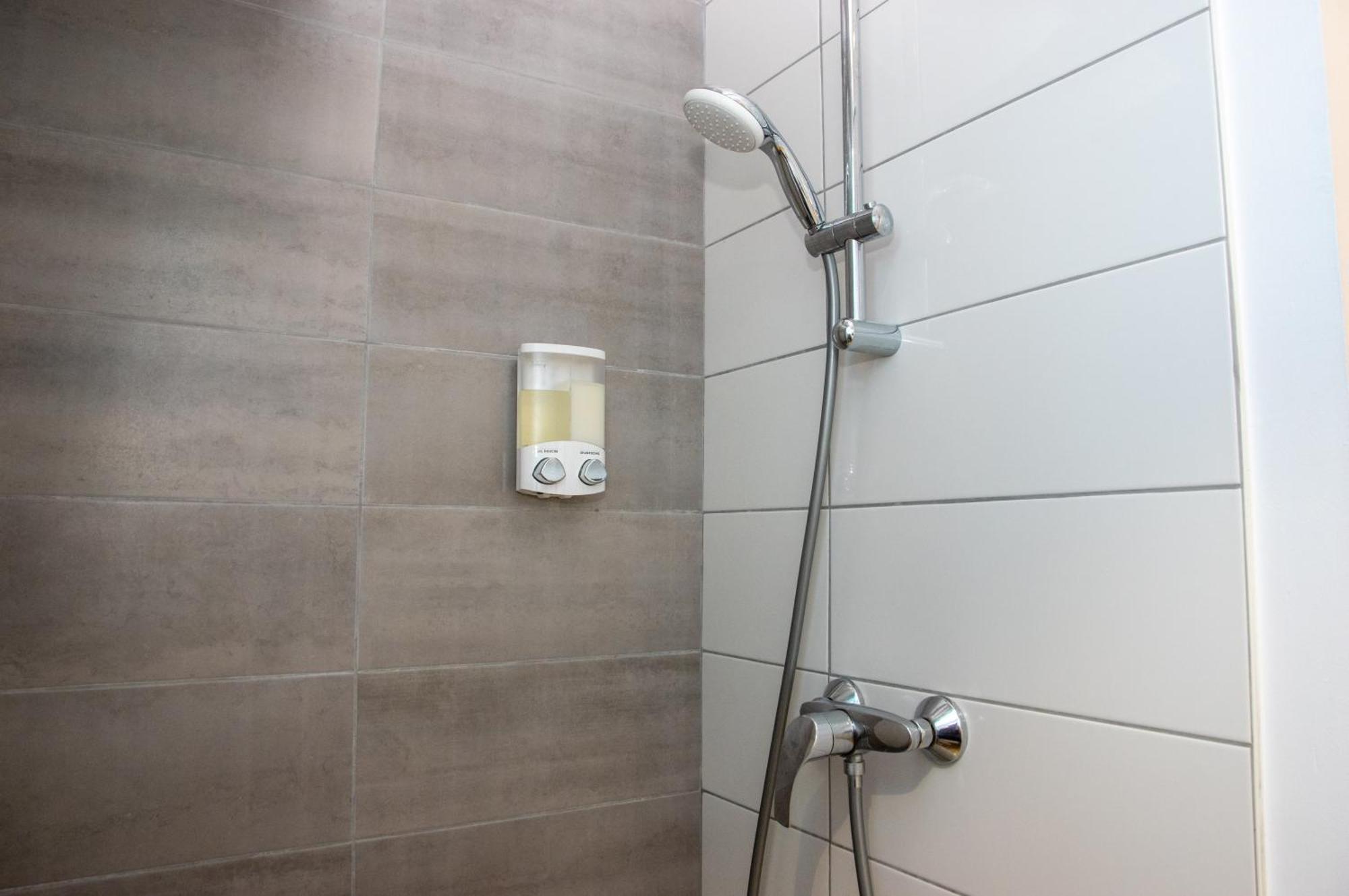 Duplex Cocoon - 10 Min De Blaye - 20 Min Cnpe - Wifi - Tv Hd Leilighet Saint-Seurin-de-Cursac Eksteriør bilde