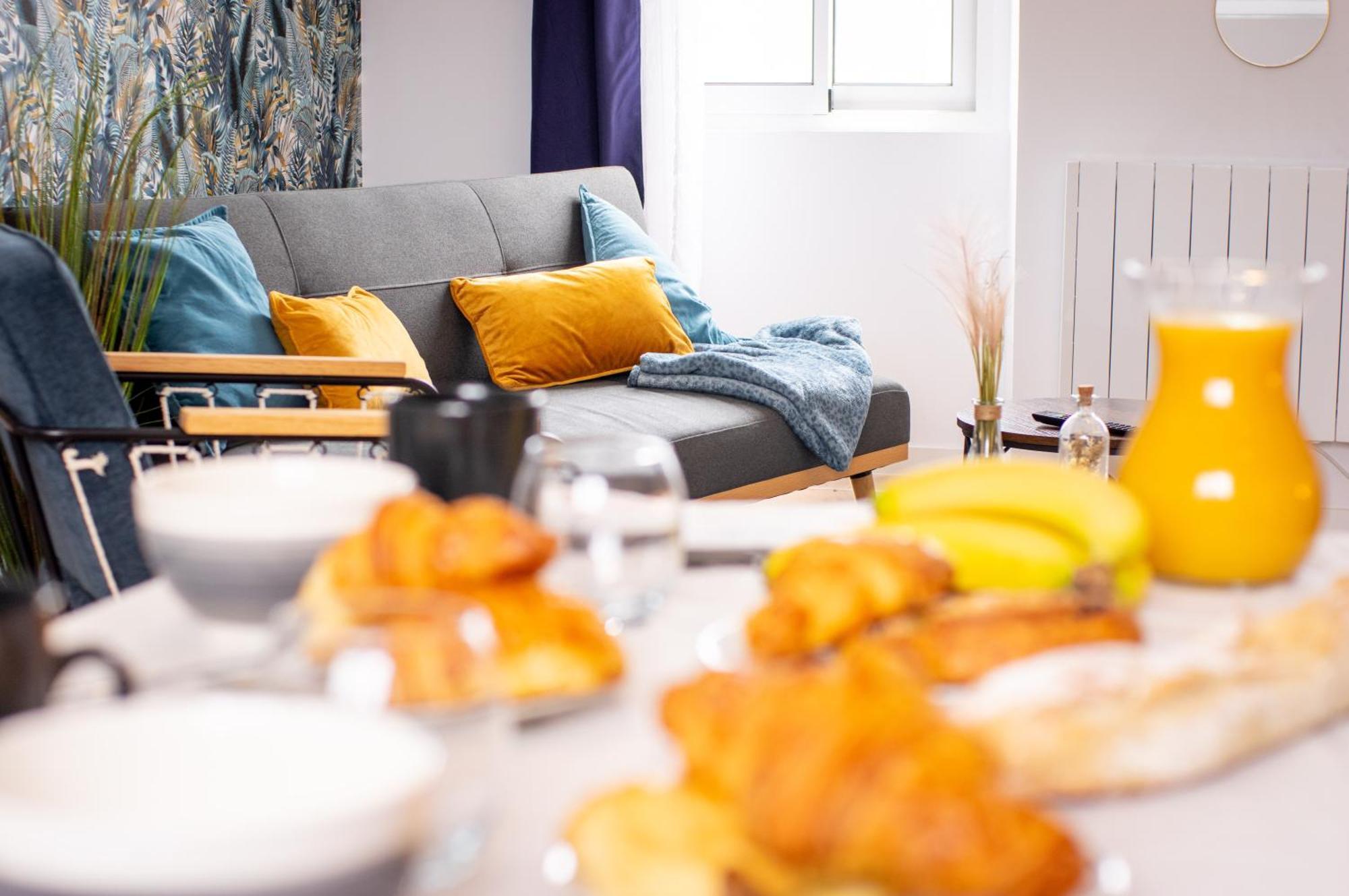 Duplex Cocoon - 10 Min De Blaye - 20 Min Cnpe - Wifi - Tv Hd Leilighet Saint-Seurin-de-Cursac Eksteriør bilde
